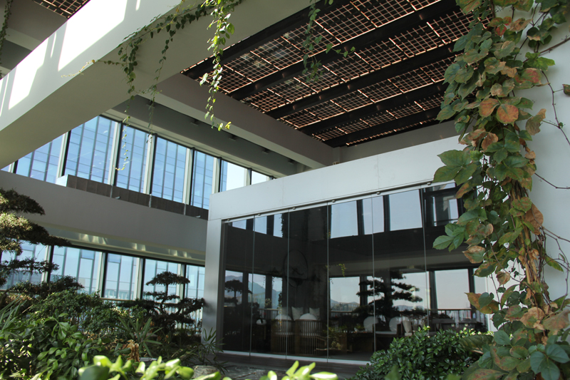 創(chuàng)新廣場屋頂分布式光伏電站項目